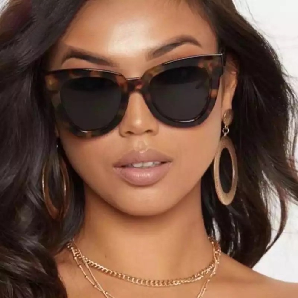 🍋2/$30 New PLT Tortoise Flared Rounded Sunglasses - Picture 3 of 4